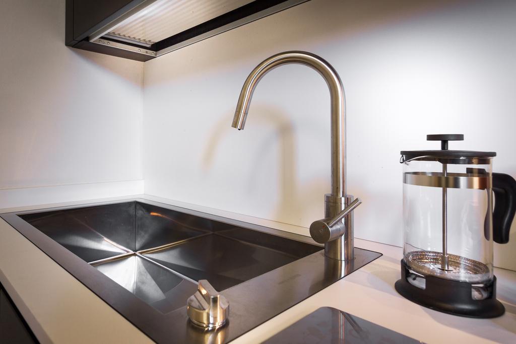 Regina 24 Apartment เชอร์นอบบิโอ ภายนอก รูปภาพ