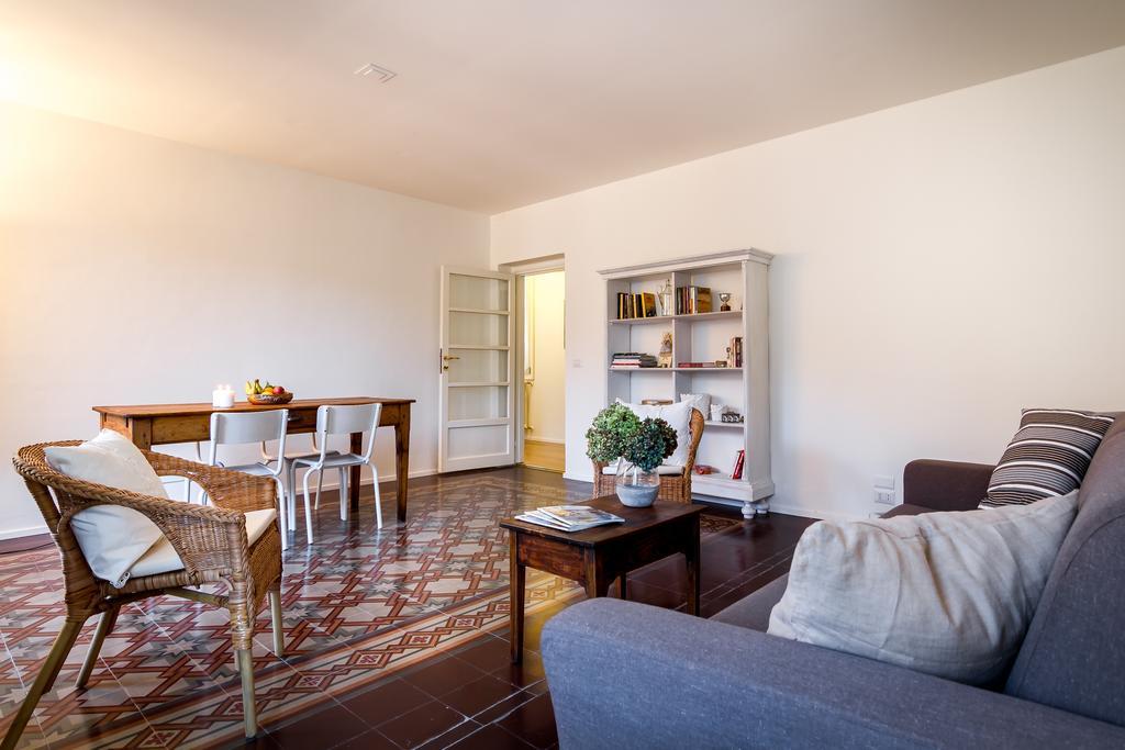 Regina 24 Apartment เชอร์นอบบิโอ ภายนอก รูปภาพ