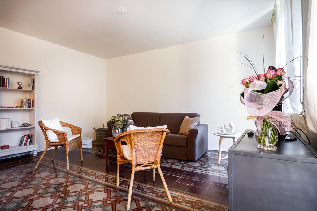 Regina 24 Apartment เชอร์นอบบิโอ ภายนอก รูปภาพ